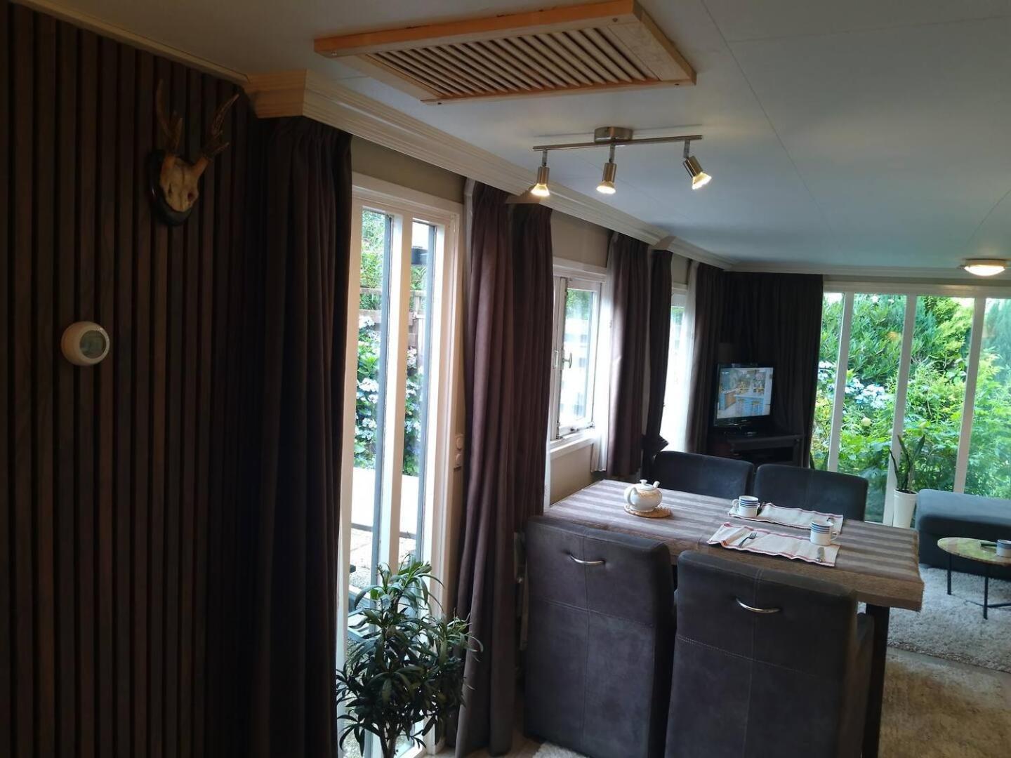 Chalet Op De Veluwe Putten Εξωτερικό φωτογραφία